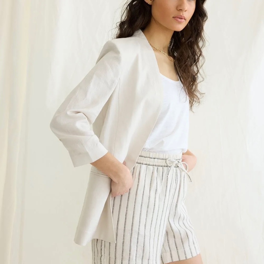 Reitmans Linen Shorts with Drawstring - Picture 4 of 5